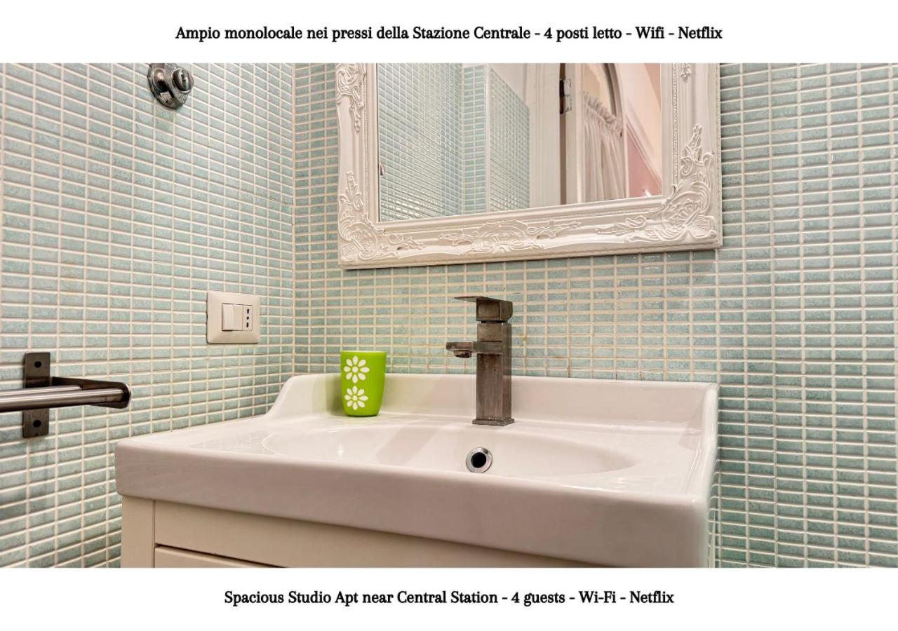Metro Garibaldi - Loft Con Wifi E 4 Posti Letto Presso La Stazione Centrale Di Napoli Eksteriør bilde